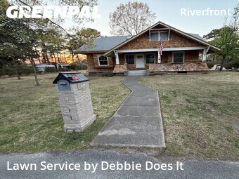 Grass Cut nearby Norfolk, VA, 