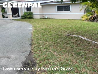 Lawn Mowin Palmetto Bay,33158,Lawn Care Service by Garcia’s Grass, work completed in Nov , 2025