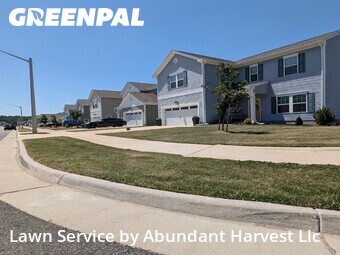 Lawn Maintenance nearby Suffolk, VA, 