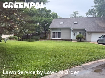 Grass Cut nearby Saint Charles, MO, 