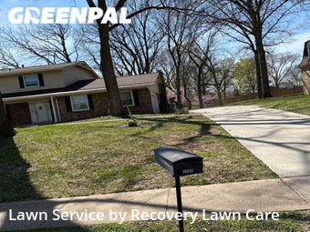 Lawn Mowing Service nearby Ferguson, MO, 