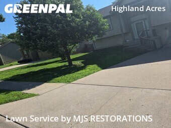 Lawn Mowing Service nearby Overland Park, MO, 