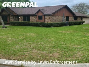 Lawn Mowing nearby Alvin, TX, 
