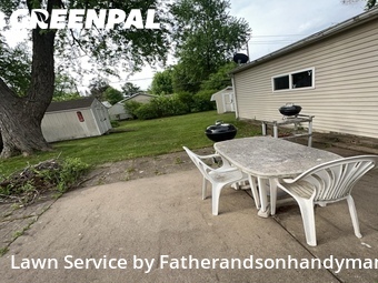 Lawn mowed in Rolling Meadows, 60008