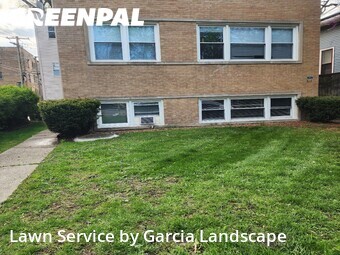 Lawn Mowing Service nearby Evanston, IL, 