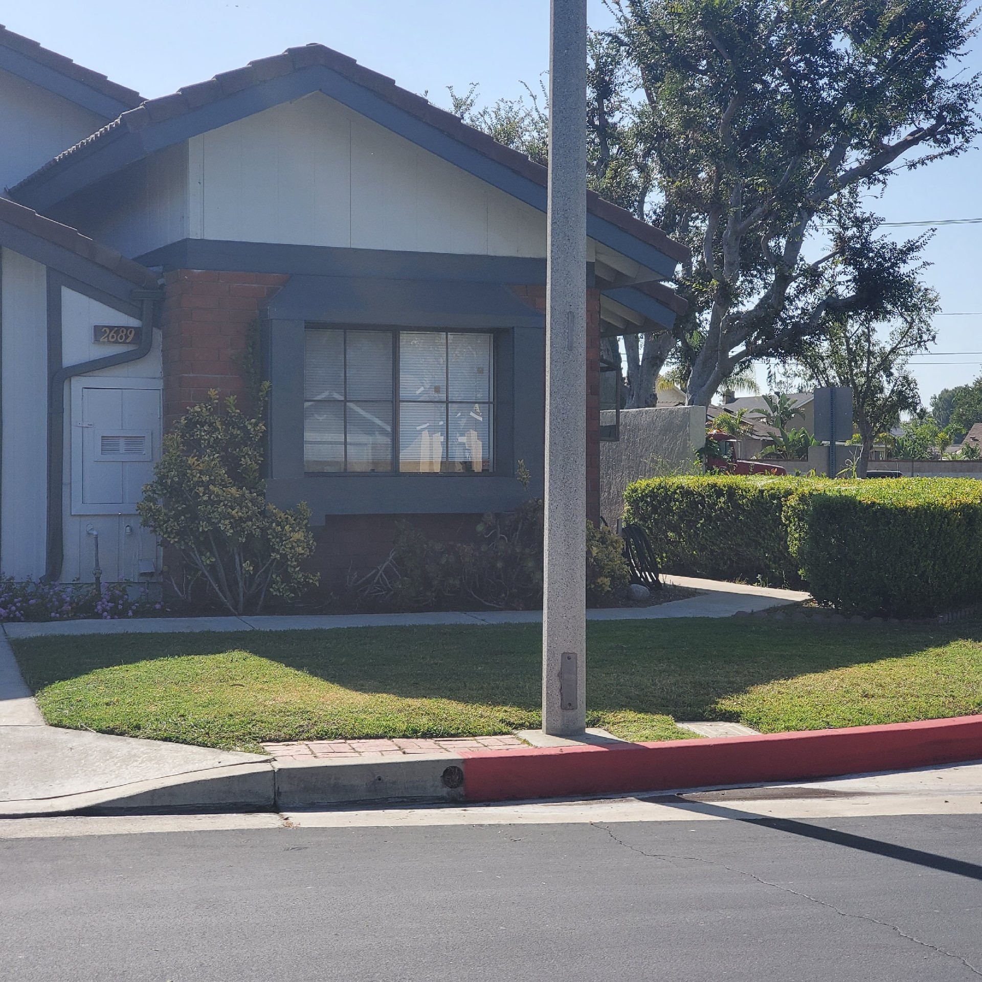 Lawn mowing work by Pampa Lawn & Garden in Alhambra, CA