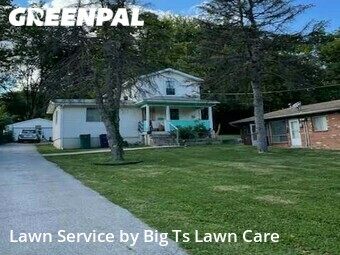 Lawn Mowing nearby Breckenridge Hills, MO, 