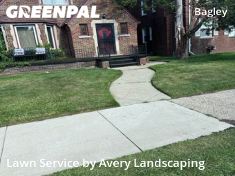 Lawn Mowing Service nearby Detroit, MI, 