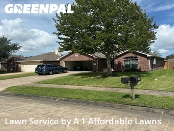 Lawn Mow nearby Dickinson, TX, 