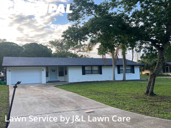 Lawn Care Service nearby De Bary, FL, 