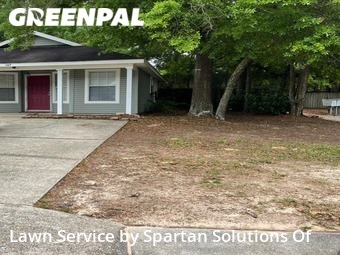 Lawn Care Service nearby Pensacola, FL, 