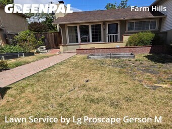 Lawn mowing work completed in Redwood City, CA