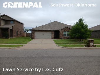 Lawn Mowing nearby Yukon, OK, 