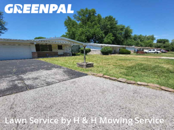 Lawn Maintenancein St Louis,63136,Grass Cut by H & H Mowing Service, work completed in Nov , 2025