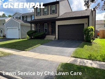 Lawn Maintenance nearby Aurora, IL, 