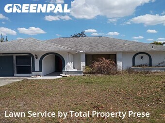 Lawn Maintenance nearby Spring Hill, FL, 