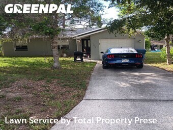 Lawn mowed in Spring Hill, 34608