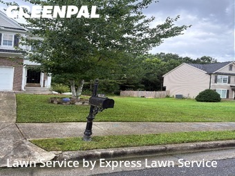 Lawn Mowing nearby Lawrenceville, GA, 