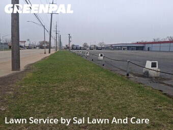 Lawn mowed in Gary, 46408