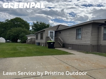 Lawn mowed in Novi, 48374