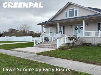 Lawn Maintenance nearby Chalmette, LA, 