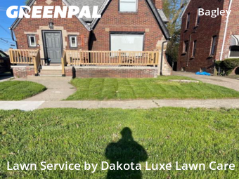 Lawn Care Service nearby Detroit, MI, 