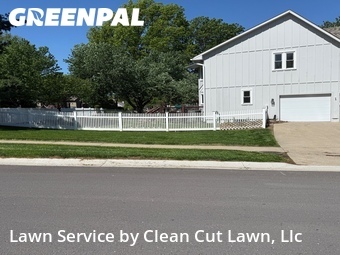 Lawn Service nearby Lee's Summit, MO, 