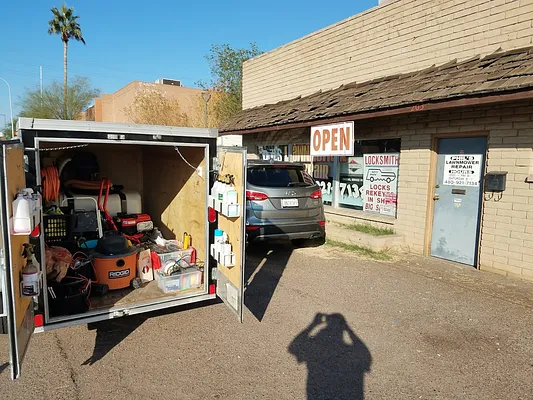 Phil's Lawnmower Repair Photo 3