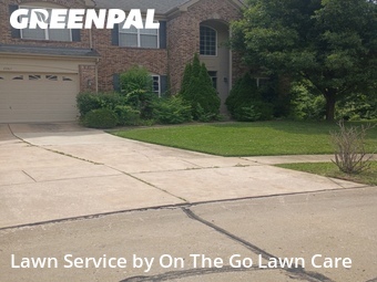 Lawn Cutting nearby Saint Charles, MO, 