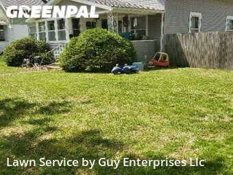 Lawn Maintenance nearby Cedar Rapids, IA, 