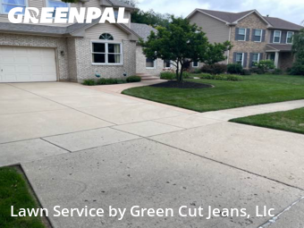 Lawn Mowing nearby Elgin, IL, 