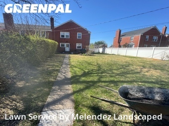 Lawn mowed in Towson, 21286