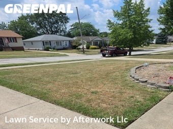 Grass Cutting nearby Parma, OH, 