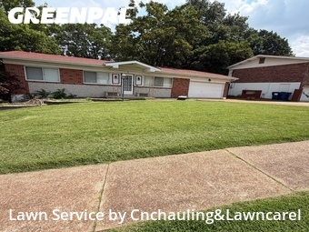 Grass Cut nearby St. Louis, MO, 