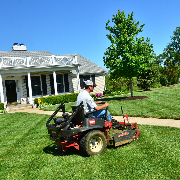 lawn-care-services-in-Omaha-NE