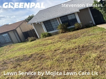 Lawn mowing work completed in Sacramento, CA