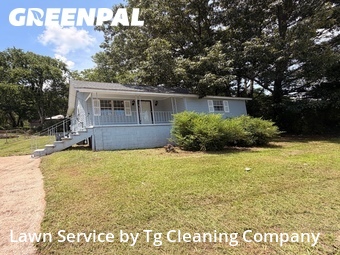 Yard Mowing nearby Bessemer, AL, 