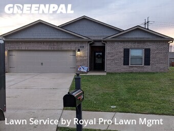 Yard Cutting nearby Southaven, MS, 