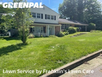 Yard Mowing nearby Cave Spring, VA, 