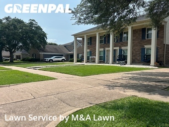 Lawn Cutting nearby League City, TX, 