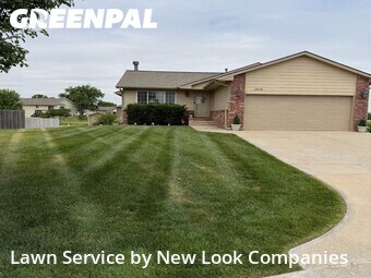 Lawn Maintenance nearby Wichita, KS, 