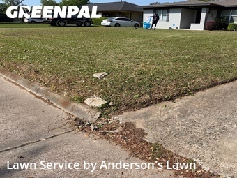 Lawn mowed in Beaumont, 77706