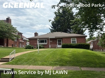 Lawn Mowing Service nearby St. Louis, MO, 