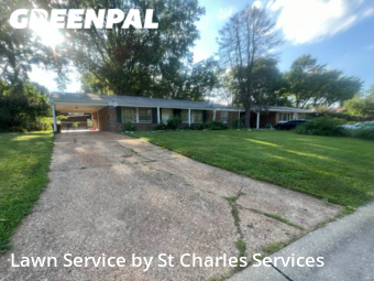 Lawn Maintenance nearby Overland, MO, 