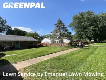 Lawn Mowing nearby Louisville, IN, 