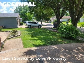 Lawn Maintenance nearby Florissant, MO, 