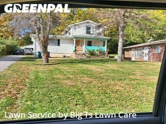 Yard Cutting nearby Breckenridge Hills, MO, 