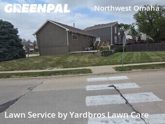 Lawn Mowing nearby Omaha, NE, 
