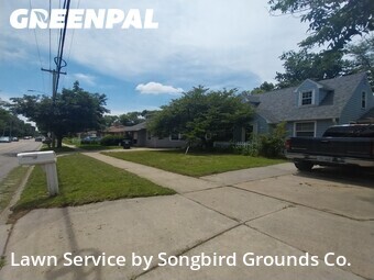 Lawn Care nearby Lincoln, NE, 