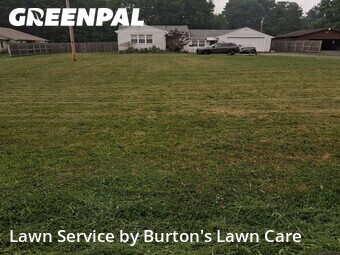 Lawn mowed in Youngstown, 44512